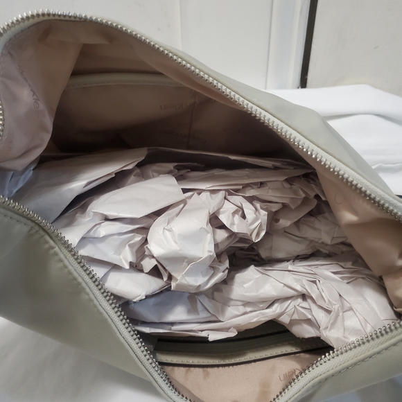 Calvin Klein Saddie Large Crossbody - Picture 6 of 10